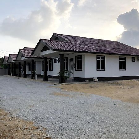 Twin Homestay D Kuala Terengganu Exterior foto